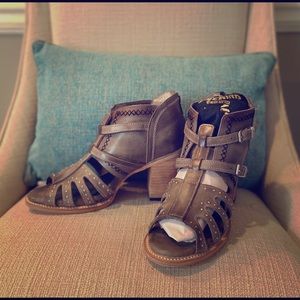 Freebird by Steven shoes